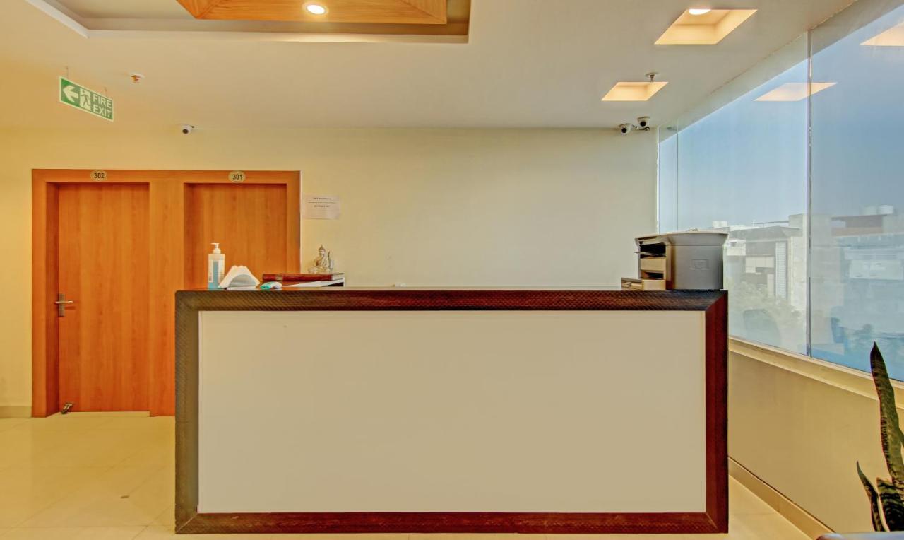 Отель Treebo Tms Residency Нью-Дели Экстерьер фото