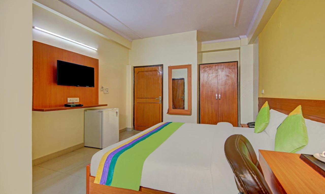 Отель Treebo Tms Residency Нью-Дели Экстерьер фото