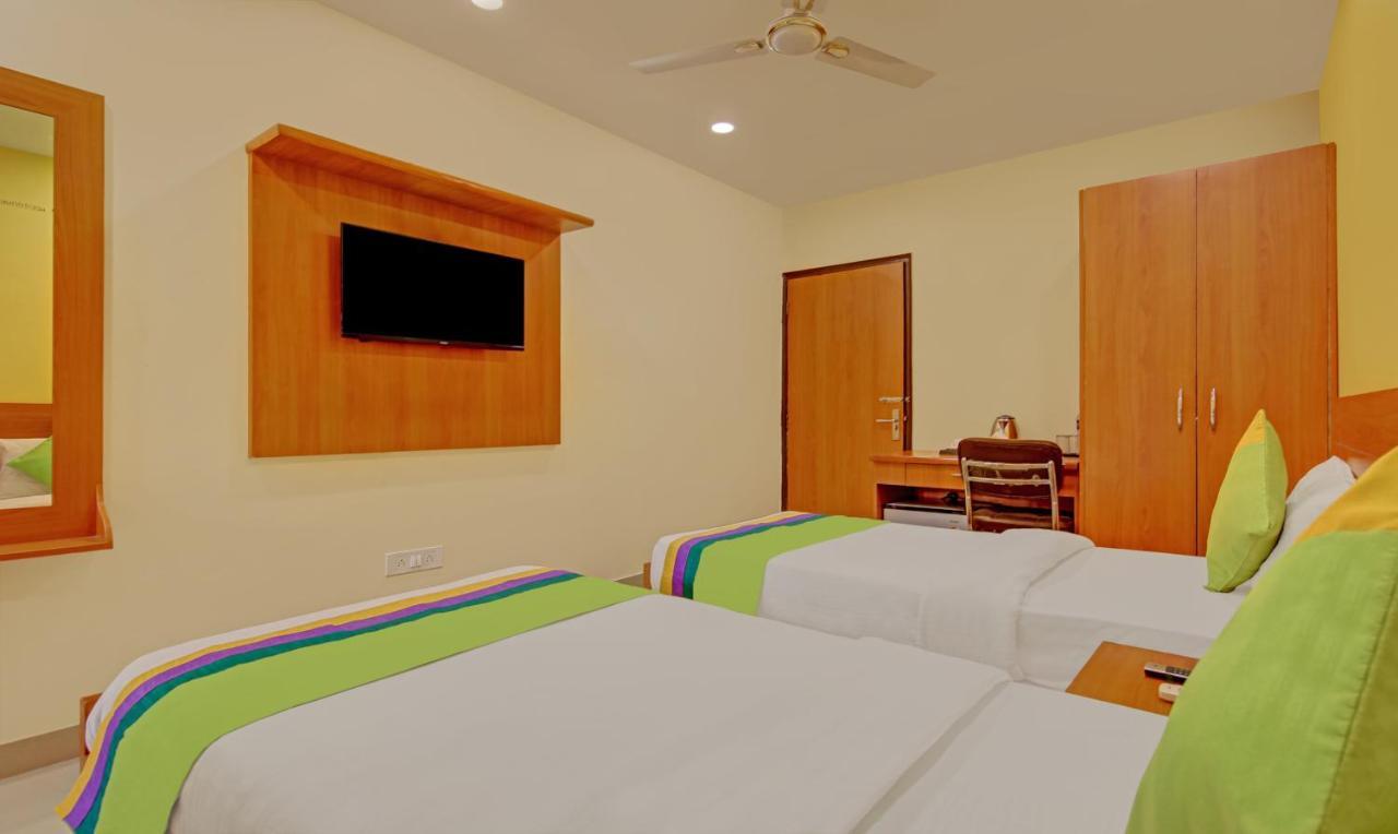 Отель Treebo Tms Residency Нью-Дели Экстерьер фото